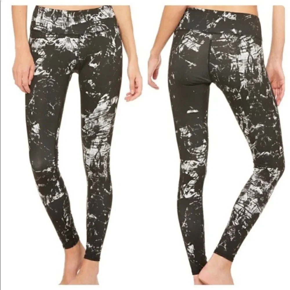 Euc Alo Yoga airbrush tech lift leggings black magma size xs